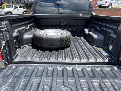 Used 2024 Ford Maverick XLT w/ XLT Luxury Package AWD/4WD image 17