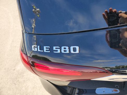 Certified 2025 Mercedes-Benz GLE 580 4MATIC image 6