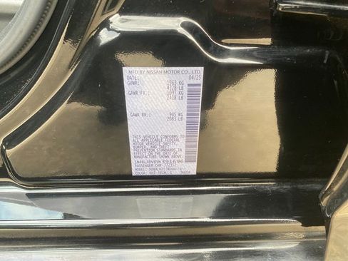 Used 2025 Nissan Altima 2.5 SV FWD image 33