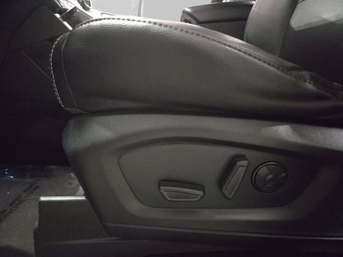 Used 2022 Ford Explorer ST w/ Equipment Group 401A image 30