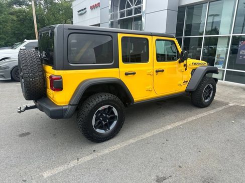 Used 2019 Jeep Wrangler Unlimited Rubicon w/ Dual Top Group AWD/4WD image 4