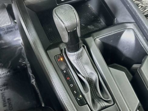 Used 2025 Honda Accord SE image 27