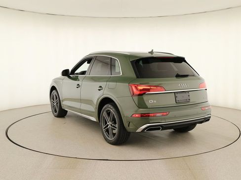 Certified 2021 Audi Q5 e Prestige w/ Prestige Package AWD/4WD image 4