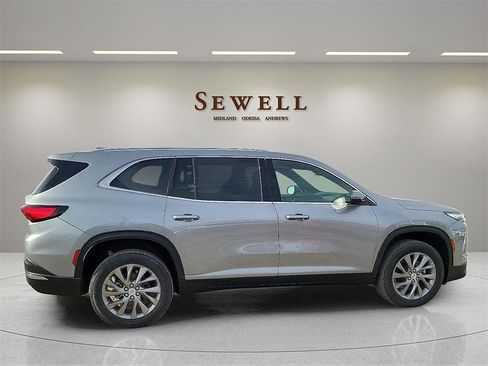 New 2026 Buick Enclave Preferred image 6