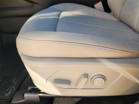 New 2026 Kia Sorento S image 17