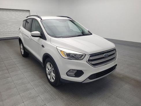 Used 2017 Ford Escape SE w/ Equipment Group 201A image 13