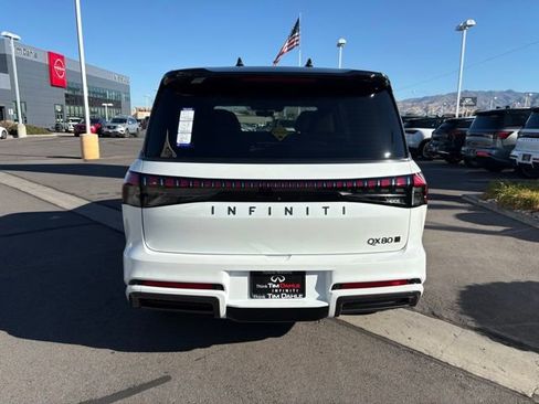 New 2026 INFINITI QX80 Autograph w/ Premium Cargo Package AWD/4WD image 7