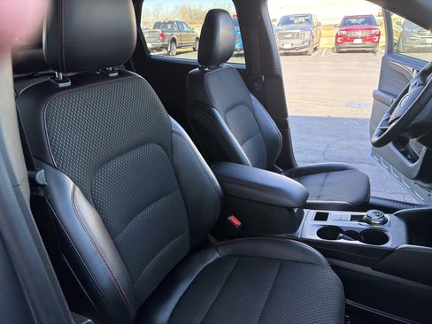 Used 2025 Ford Escape ST-Line Elite w/ Tech Pack #1 image 27