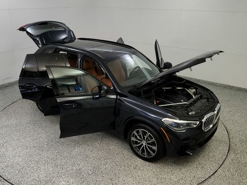 Used 2023 BMW X5 xDrive40i w/ Executive Package AWD/4WD image 17