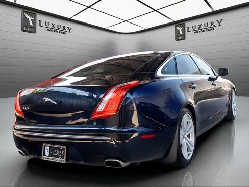 Used 2012 Jaguar XJ L RWD image 8