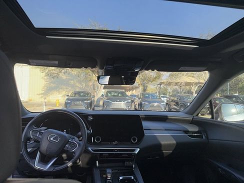 Certified 2025 Lexus RX 350 Premium image 37