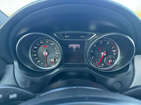 Used 2018 Mercedes-Benz GLA 250 4MATIC image 16