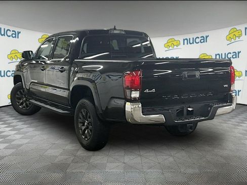 Certified 2023 Toyota Tacoma SR5 AWD/4WD image 4