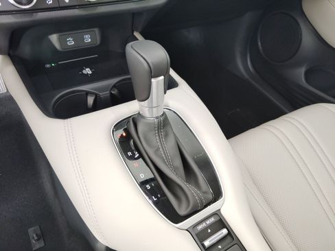 Certified 2026 Honda HR-V EX-L image 16