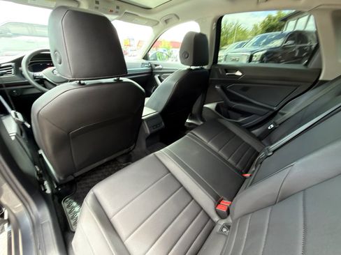 Used 2021 Volkswagen Jetta SEL FWD image 23