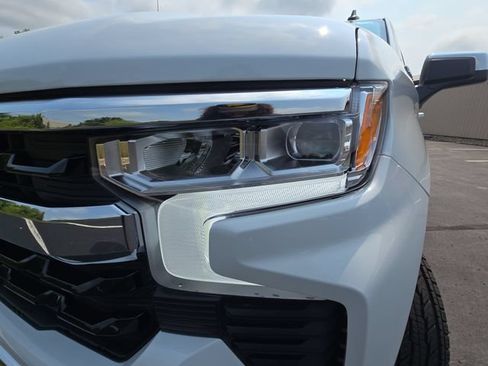 New 2026 Chevrolet Silverado 1500 LT AWD/4WD image 33