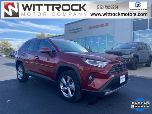Used 2021 Toyota RAV4 Limited image 1