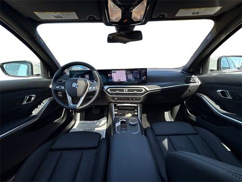 Used 2024 BMW 330i Sedan image 22