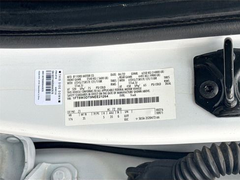 Used 2022 Ford F350 XLT image 30