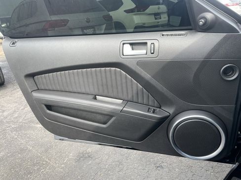 Used 2012 Ford Mustang Shelby GT500 w/ SVT Performance Pkg image 41