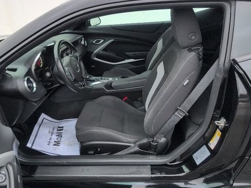 Certified 2023 Chevrolet Camaro LT w/ Technology Package image 14