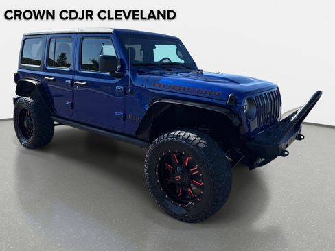 Used 2018 Jeep Wrangler Unlimited Rubicon AWD/4WD image 2