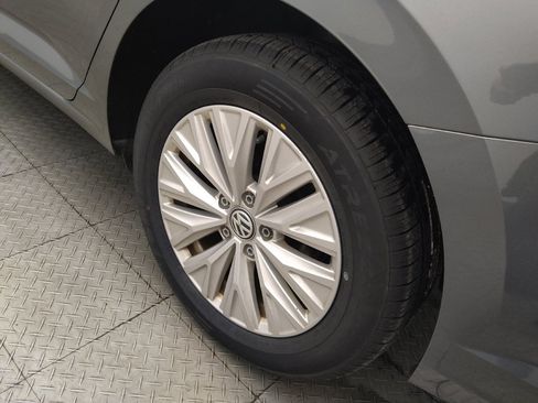 Used 2020 Volkswagen Jetta S FWD image 31