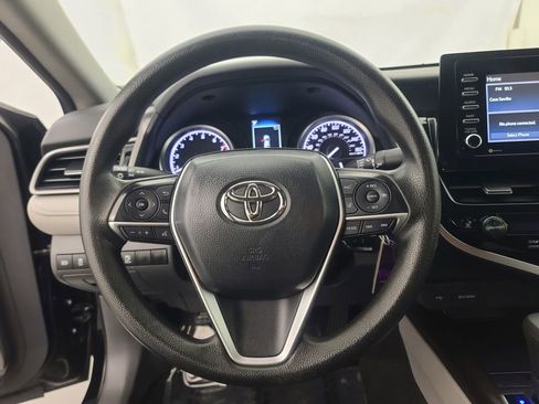 Used 2023 Toyota Camry LE image 29