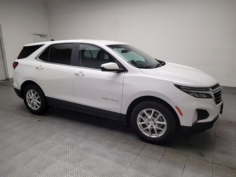 Used 2022 Chevrolet Equinox LT FWD image 11