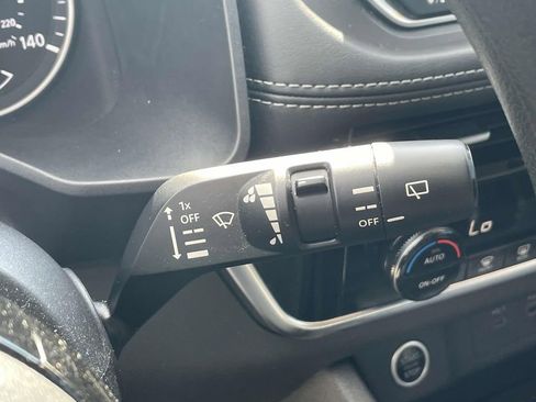 Used 2021 Nissan Rogue SV image 21