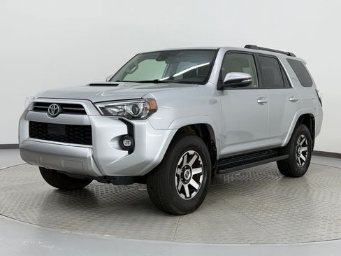 Used 2021 Toyota 4Runner TRD Off-Road Premium w/ Moonroof Package AWD/4WD image 1