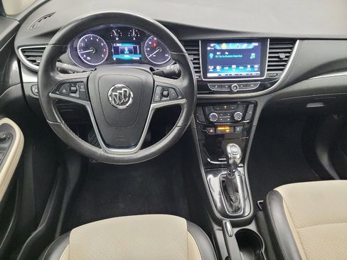 Used 2018 Buick Encore Preferred image 22