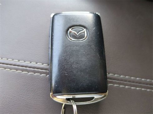 Used 2022 MAZDA CX-30 AWD 2.5 S w/ Premium Package image 29