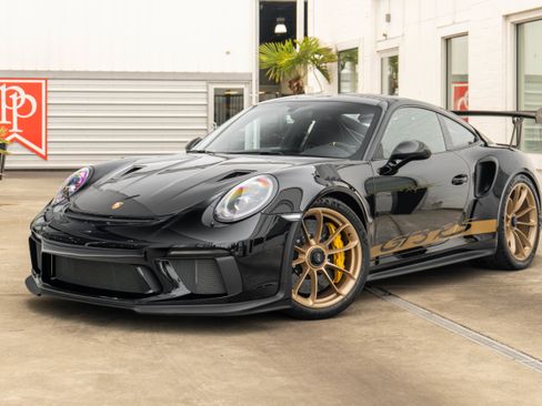 Used 2019 Porsche 911 GT3 RS RWD image 3