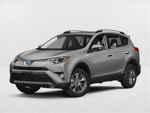Used 2018 Toyota RAV4 XLE AWD/4WD image 1