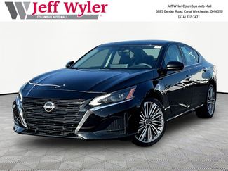 Used 2023 Nissan Altima 2.5 SL AWD/4WD video 1