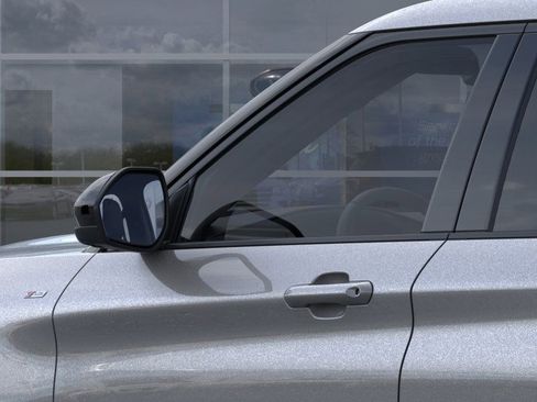 Used 2025 Ford Explorer ST-Line w/ ST-Line Street Pack image 23