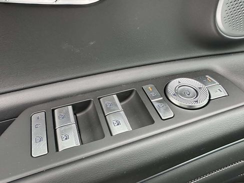New 2026 Genesis GV80 3.5T Advanced AWD/4WD image 32
