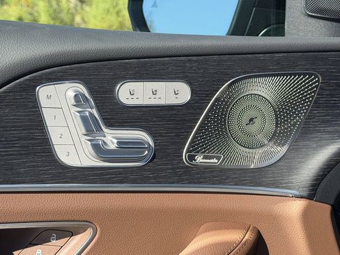 New 2026 Mercedes-Benz GLS 450 4MATIC image 17
