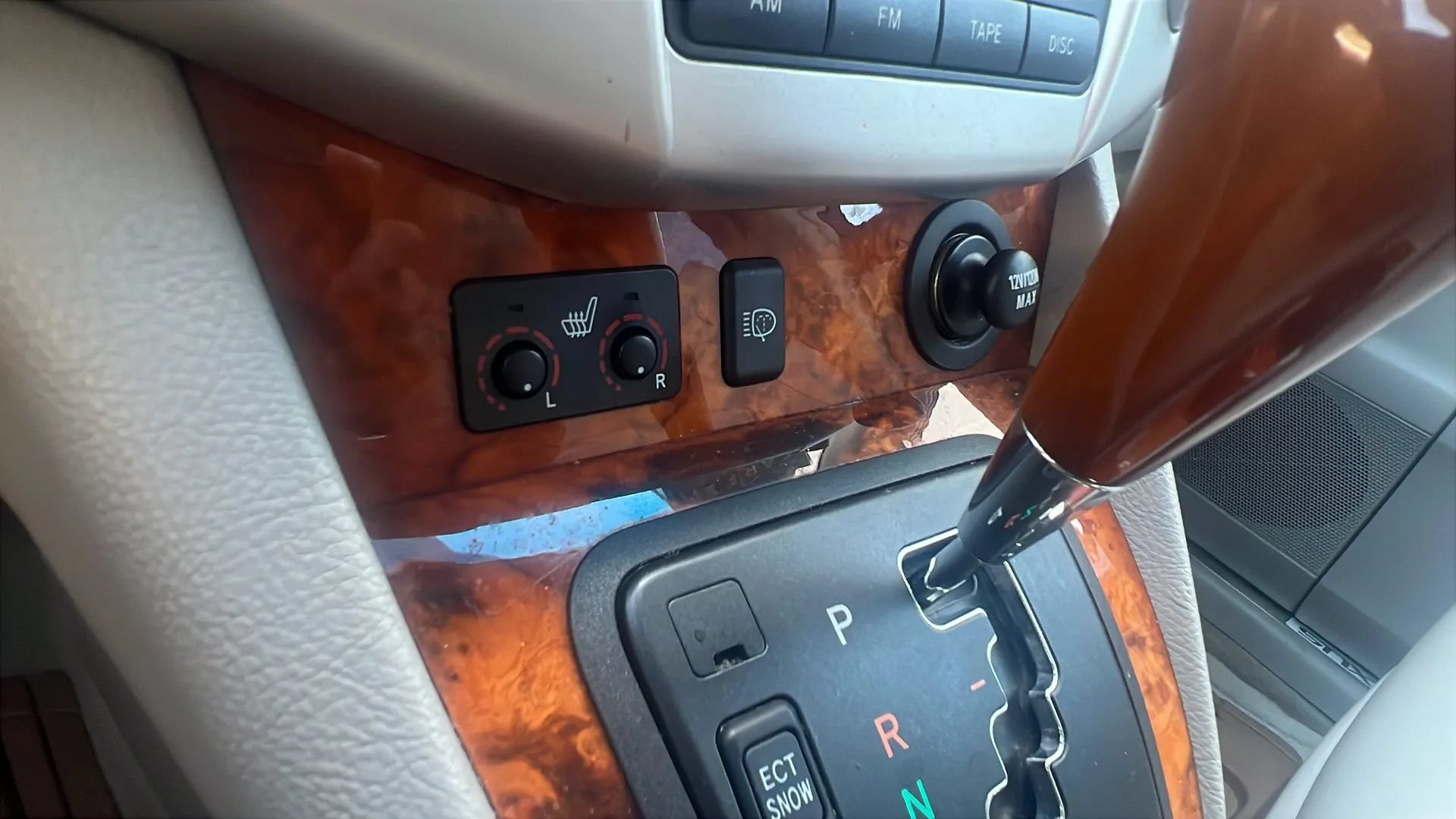 Used 2006 Lexus RX 330 FWD image 15