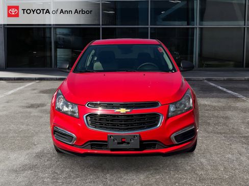 Used 2016 Chevrolet Cruze LS image 11