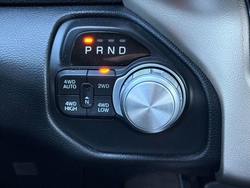 Used 2019 RAM 1500 Laramie image 25