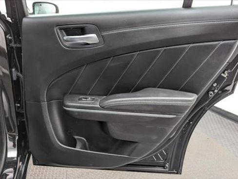 Used 2022 Dodge Charger SXT w/ Plus Group image 21