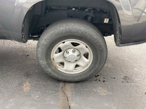 Used 2023 Toyota Tacoma SR image 16