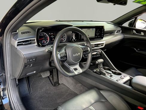Used 2024 Kia K5 GT-Line w/ GT-Line Premium Package FWD image 17