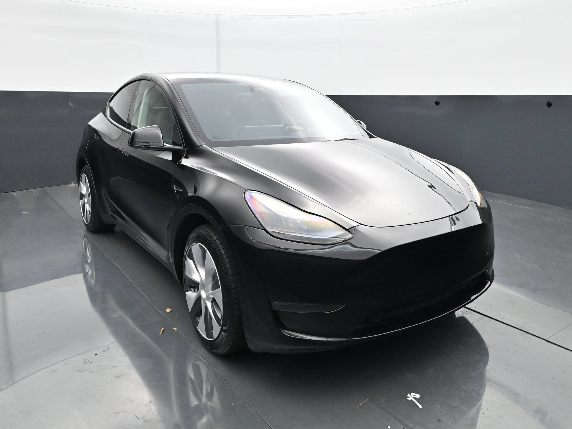 Used 2023 Tesla Model Y Long Range AWD/4WD image 11
