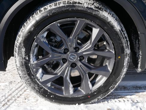 Used 2023 Acura MDX A-Spec image 15