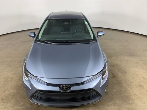 Used 2024 Toyota Corolla LE image 4