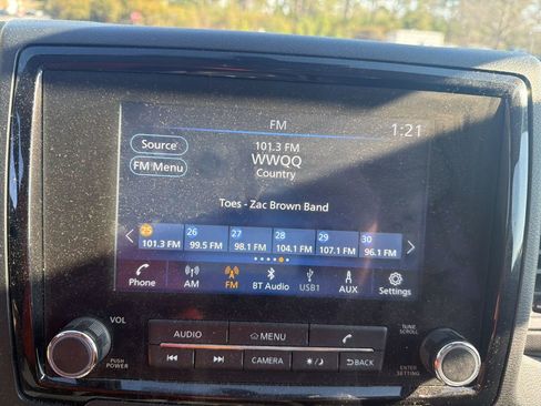 Used 2022 Nissan Frontier S w/ Technology Package image 8