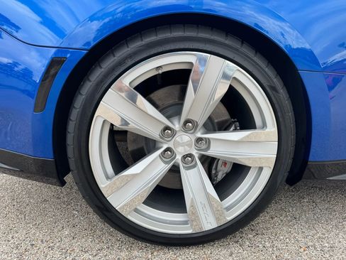 Used 2018 Chevrolet Camaro ZL1 w/ LPO, ZL1 Protection Package image 16